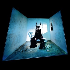 Circuit des Yeux - Halo On The Inside (2025) (CD)