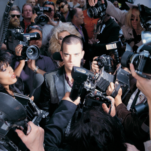 Robbie Williams - Life Thru A Lens (1997) (Vinyl)