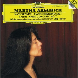 MARTA ARGERICH-SHOSTAKOVICH: PIANO CONTERTO No. 1 / HAYDN: PIANO CONTERTO No. 11 (CD)