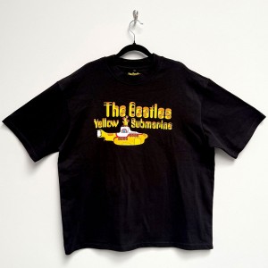 The Beatles Unisex Oversized Boxy T-Shirt: Logo & Sub (Black) (X-Large)