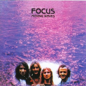 FOCUS-MOVING WAVES
